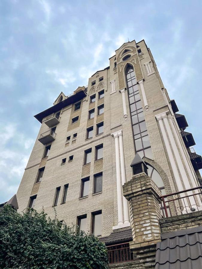 Kyiv Honchara Hotel エクステリア 写真